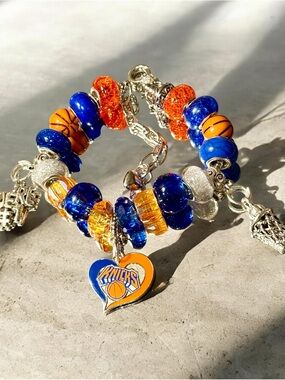 New York Knicks Beaded Charm Bracelet